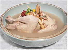 '우리맛닭' 삼계탕 한 그릇, 여름철 원기 회복에 으뜸 기사 이미지